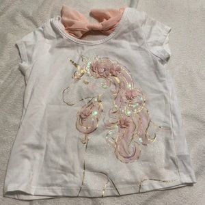 Ittle girls unicorn shirt